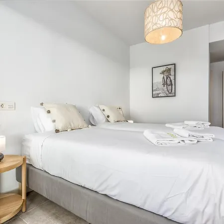 Vivi Homes - Sara Pool, Terrace, Golf & Lejlighed *