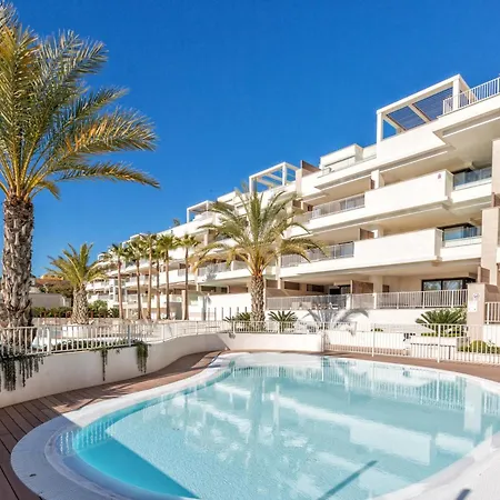 Vivi Homes - Sara Pool, Terrace, Golf & Lejlighed *